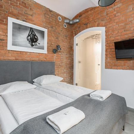 Underground Level Apartments Strzalowa By Renters Poznan Exterior photo