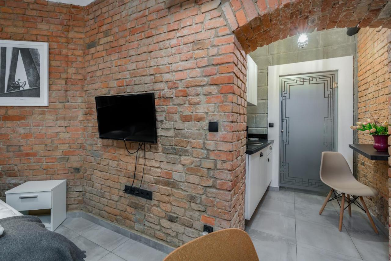 Underground Level Apartments Strzalowa By Renters Poznan Exterior photo