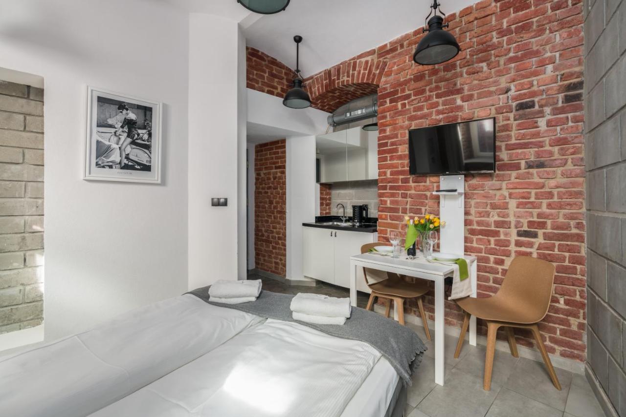 Underground Level Apartments Strzalowa By Renters Poznan Exterior photo
