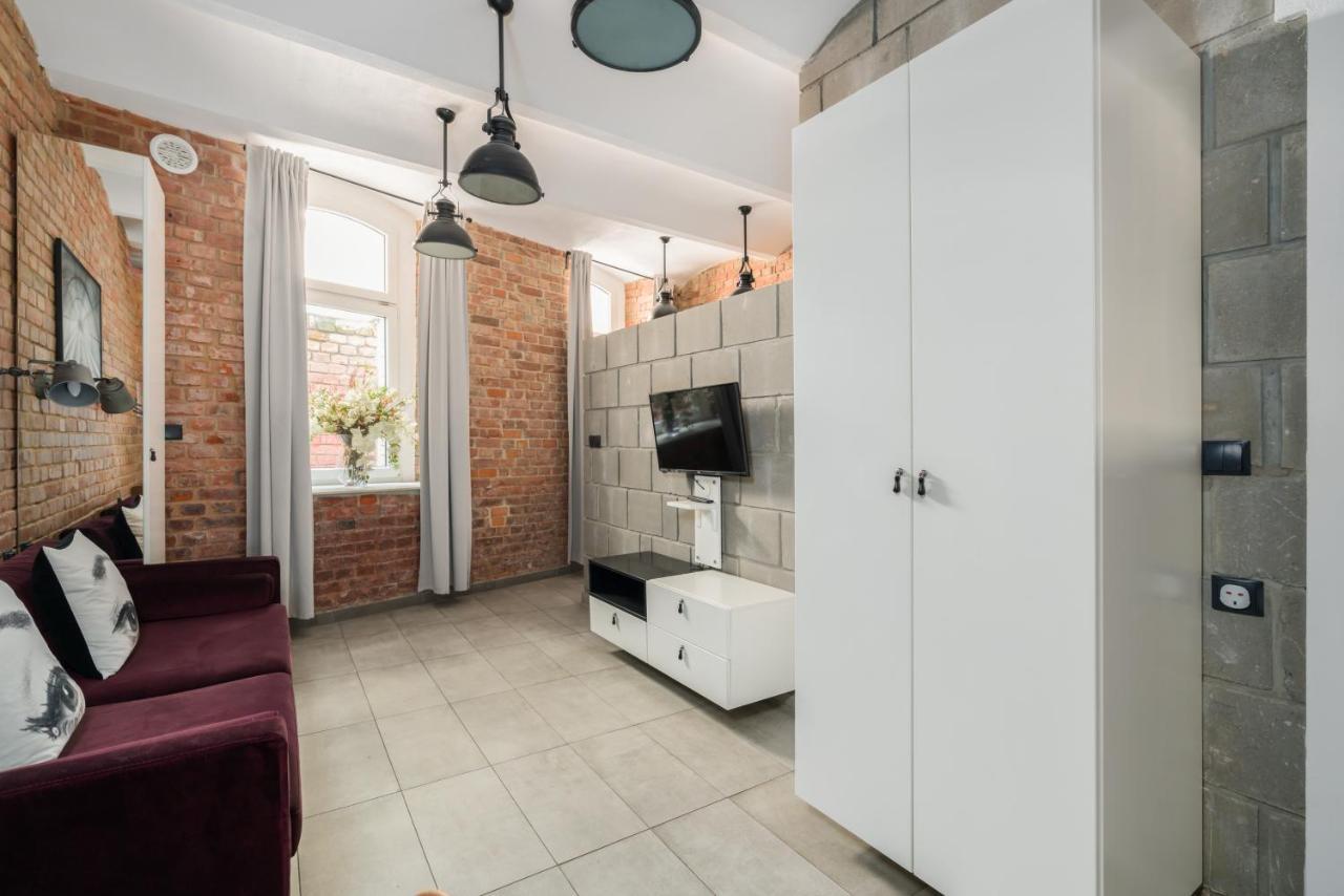 Underground Level Apartments Strzalowa By Renters Poznan Exterior photo