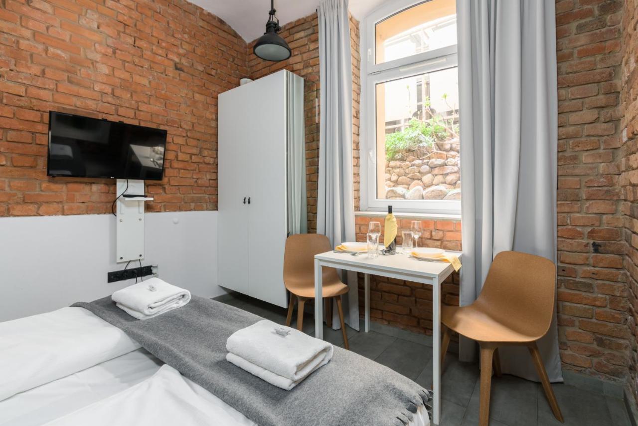Underground Level Apartments Strzalowa By Renters Poznan Exterior photo