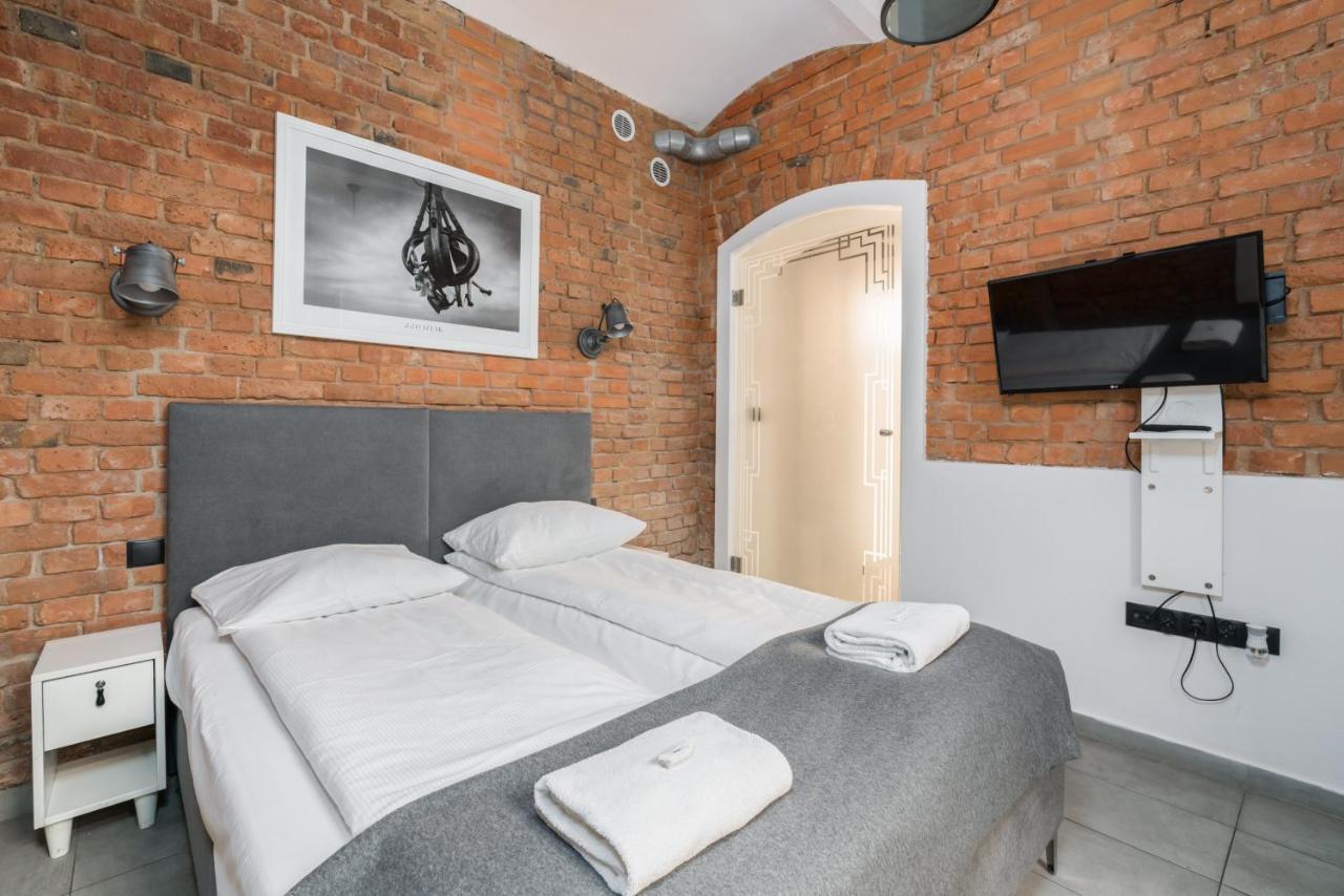 Underground Level Apartments Strzalowa By Renters Poznan Exterior photo